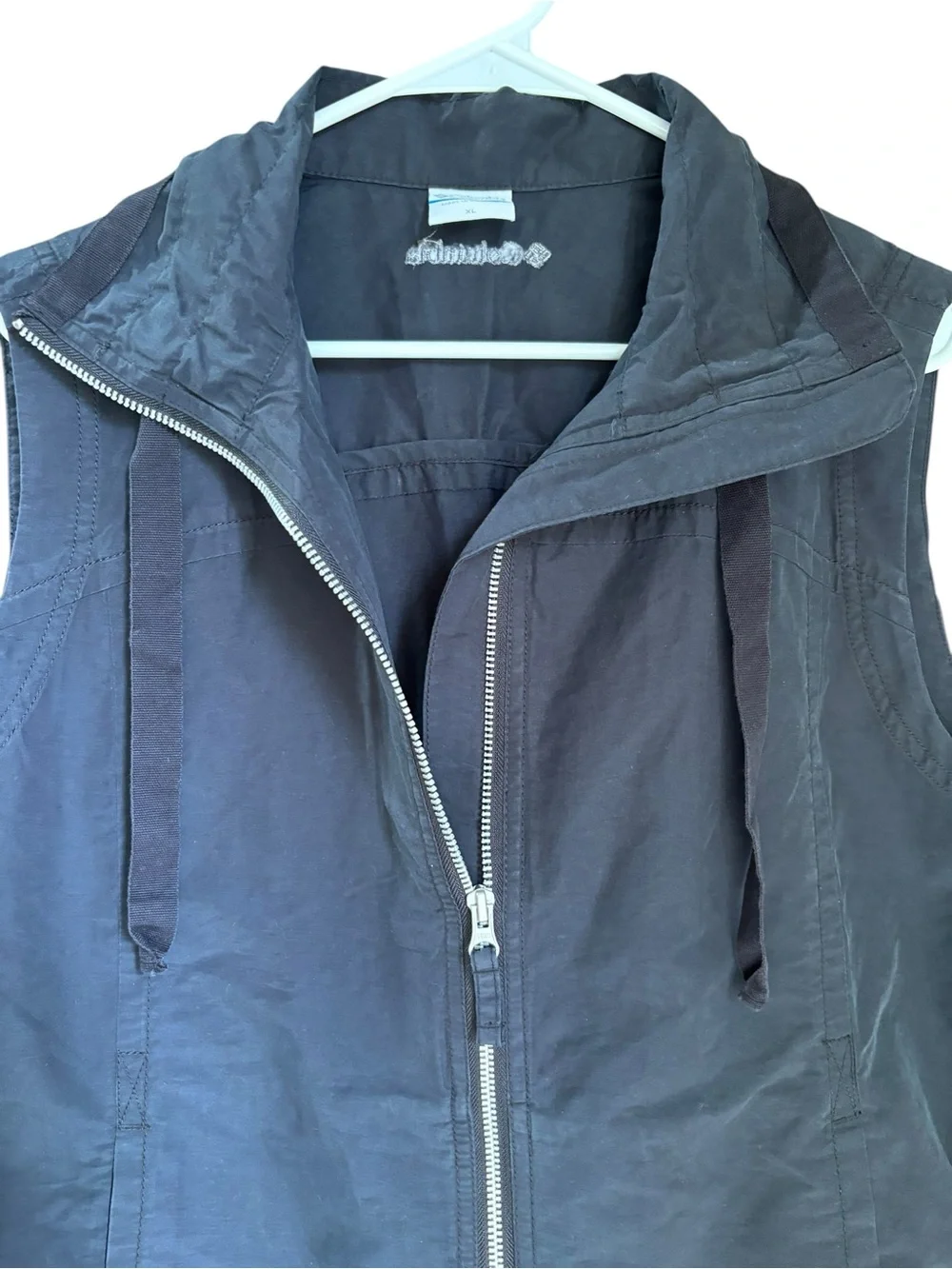 Columbia Women's Black Lightweight Cotton/Nylon Active Zip Up Vest Size XL